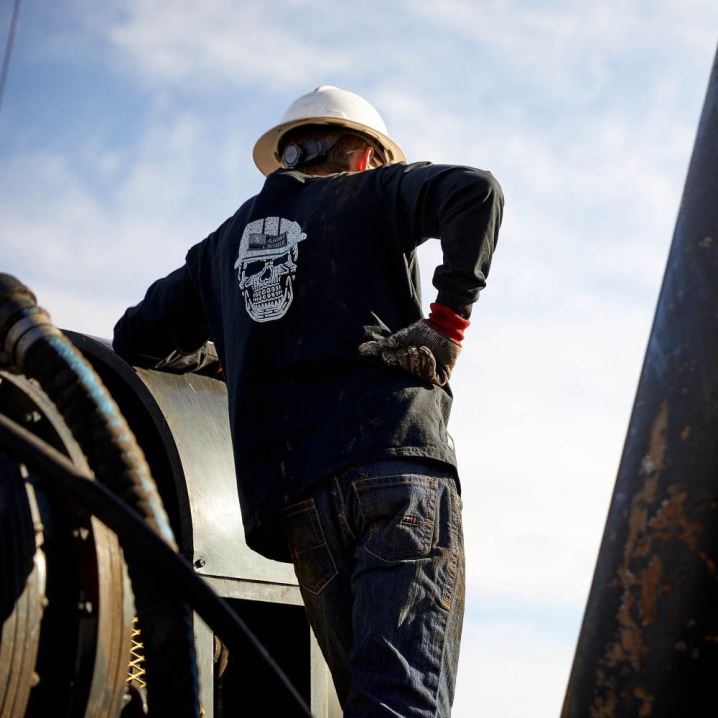 Ariat FR Roughneck Skull Logo T-Shirt Črne | IV7myHO8