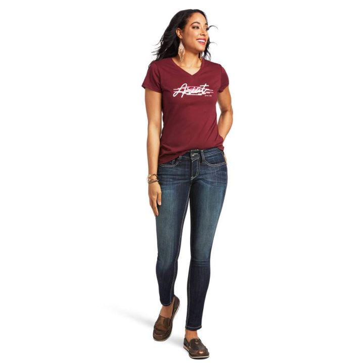 Ariat REAL Logo Script Classic Fit Tee Zinfandel | ND9bCZs3