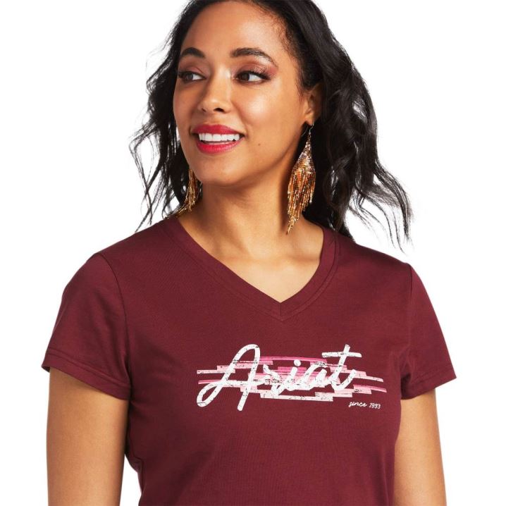 Ariat REAL Logo Script Classic Fit Tee Zinfandel | ND9bCZs3